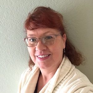 Meet your Posher, Lynn